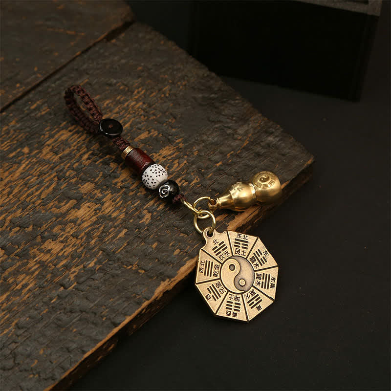 Buddha Stones Vintage Schlüsselanhänger mit Anhänger aus Messing, Bagua Pi Xiu, Fünf-Kaiser-Münzen, Schutzsymbol Yin Yang - Bagua-Plakette und Kürbis - image 2