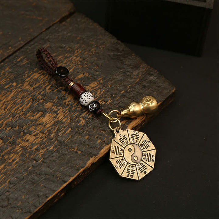 Buddha Stones Vintage Schlüsselanhänger mit Anhänger aus Messing, Bagua Pi Xiu, Fünf-Kaiser-Münzen, Schutzsymbol Yin Yang - Bagua-Plakette und Kürbis - image 2