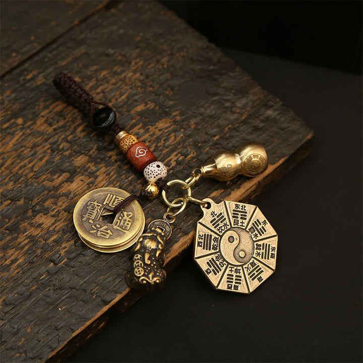 Buddha Stones Vintage Schlüsselanhänger mit Anhänger aus Messing, Bagua Pi Xiu, Fünf-Kaiser-Münzen, Schutzsymbol Yin Yang - Bagua mit Kürbis, Fünf Kaisermünzen und Pi Xiu - image 4