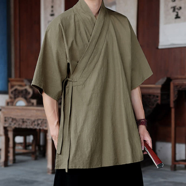 Buddha Stones Minimalistisches Kurzarmhemd im Sommer-Stil von Tang Style mit Seitenschlitz, V-Ausschnitt und Tasche für Herren. - image 17