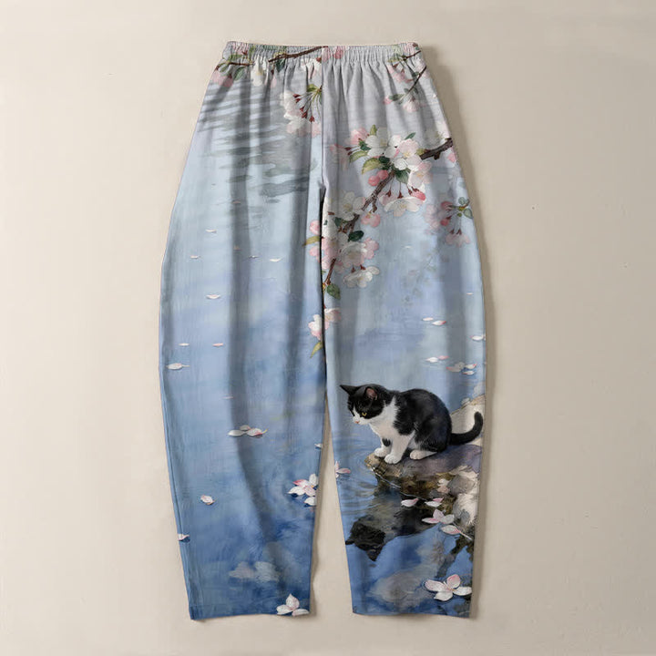 Buddha Stones Herrenhose aus reiner Baumwolle mit Sakura-Katzen-Wasserreflexionsmuster, Kordelzug, schmal zulaufendem Schnitt und Taschen - image 3