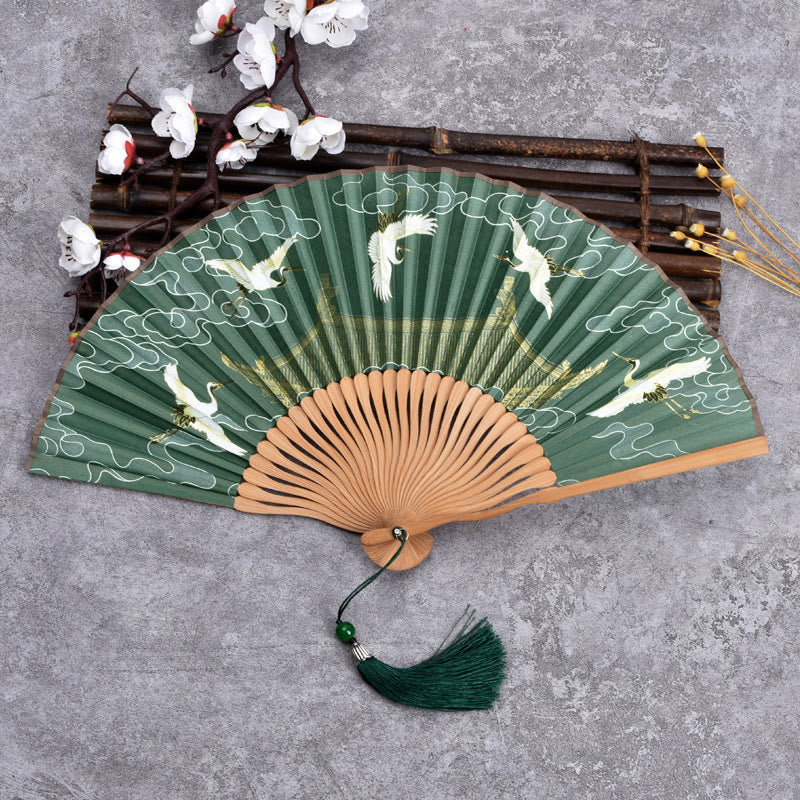Handgefertigter Faltfächer aus Bambus im Vintage-Stil mit Wolken-Kranich-Muster von Buddha Stones - Dunkelgrün - image 1