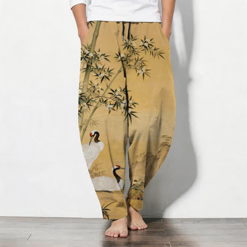 Buddha Stones Herrenhose aus reiner Baumwolle mit Kranich- und Bambus-Landschaftsmuster, Kordelzug, schmal zulaufendem Schnitt und Taschen - Goldrute - US/ UK/AU50, EU60 (5XL) - image 0