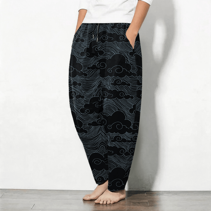 Buddha Stones Herrenhose aus reiner Baumwolle mit japanischem Wolkenwellenmuster, Kordelzug, schmal zulaufendem Schnitt und Taschen - image 1