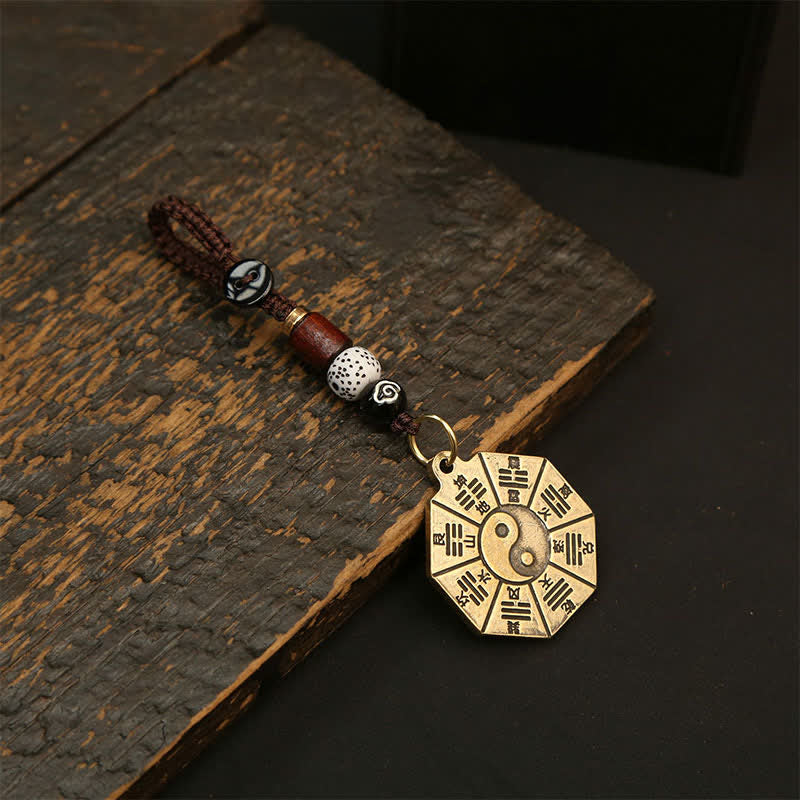 Buddha Stones Vintage Schlüsselanhänger mit Anhänger aus Messing, Bagua Pi Xiu, Fünf-Kaiser-Münzen, Schutzsymbol Yin Yang - Bagua-Plakette - image 1