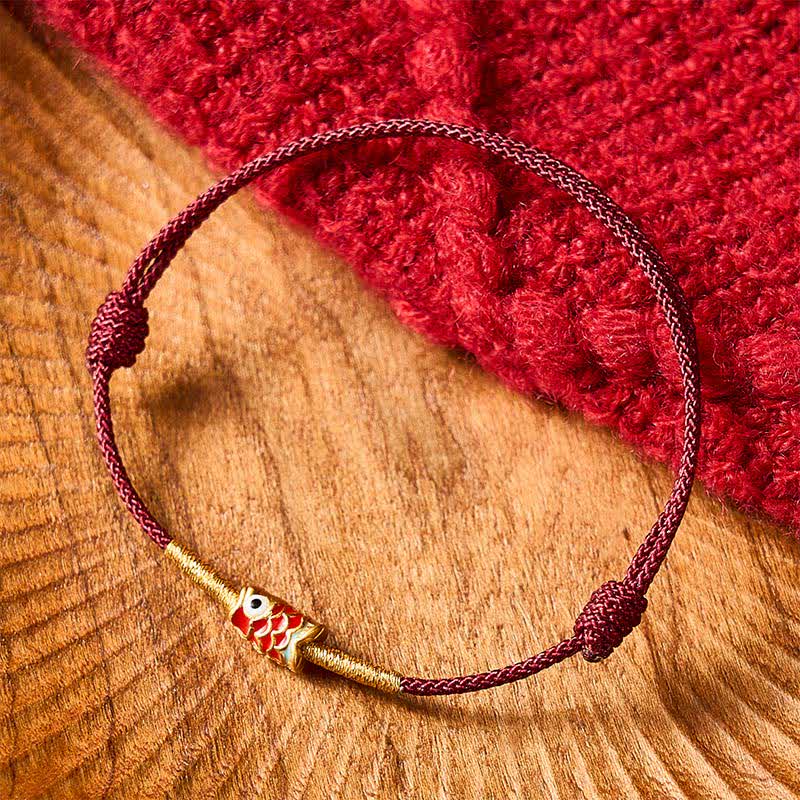 Buddha Stones Handgewebtes Armband aus roter Schnur mit Koi-Fisch-Glückssymbol - image 1
