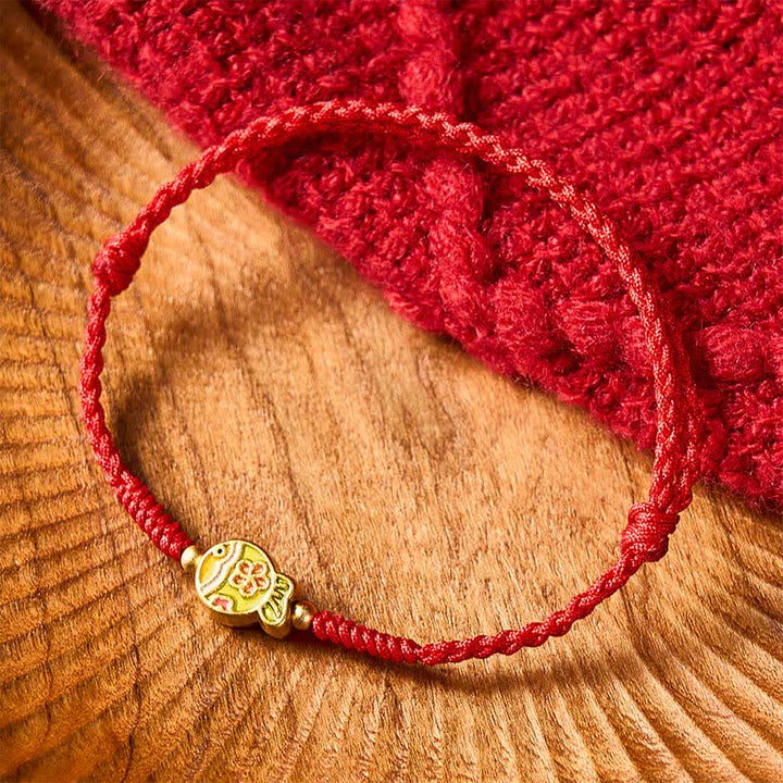 Buddha Stones Handgewebtes rotes Seilarmband mit Blumenmotiv und Koi-Fisch-Glückssymbol - image 3
