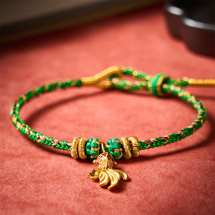 Buddha Stones Handgewebtes Armband aus grünem Seil mit rotem Koi-Karpfen als Glücksbringer - image 2