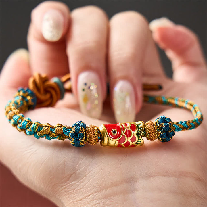Buddha Stones Handgewebtes Armband aus grünem, blauem und gelbem Seil mit Mandala-Pfirsichblütenknoten und Glücksbringer-Koi-Karpfen - image 3