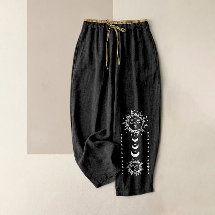 Buddha Stones Damenhose aus reiner Baumwolle mit mystischem Sonnengesicht-Muster, elastischem Bund und Taschen - Schwarz - US16, UK/AU20, EU48 (3XL) - image 0