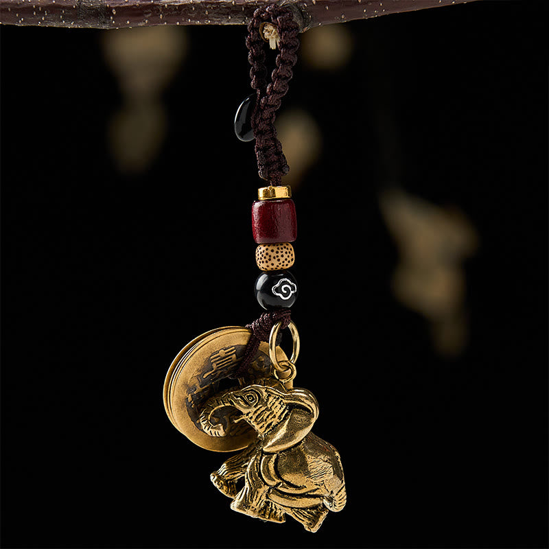 Buddha Stones Vintage Schlüsselanhänger mit Elefantenmotiv aus Messing und fünf Kaisermünzen als Glücksbringer - Elefant mit Glückswolkenkordel und fünf Kaisermünzen - image 10