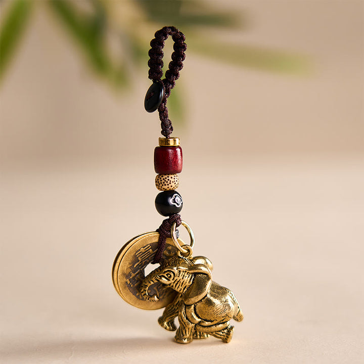 Buddha Stones Vintage Schlüsselanhänger mit Elefantenmotiv aus Messing und fünf Kaisermünzen als Glücksbringer - image 13