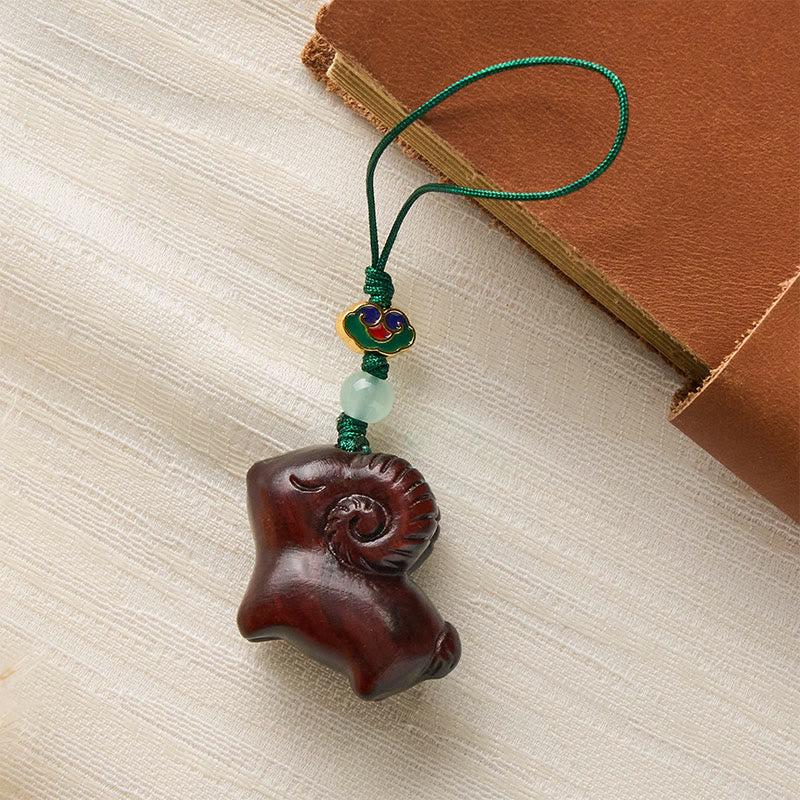 Buddha Stones Handgeschnitzte Schlüsselanhänger aus Sandelholz mit Ziegenmotiv - image 18