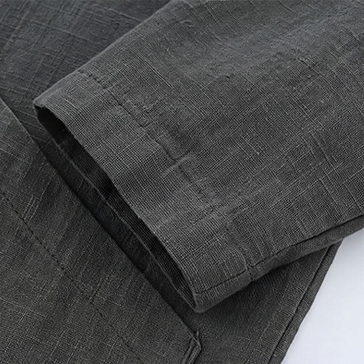 Buddha Stones Lässige, minimalistische Herrenjacke aus einfarbigem Ramie mit Knopfleiste und Taschen für den Herbst - image 11