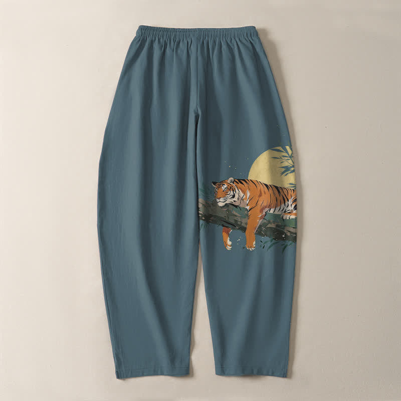 Buddha Stones Herrenhose aus reiner Baumwolle mit Tiger-Mond-Muster, Kordelzug, schmal zulaufendem Bein und Taschen - image 3
