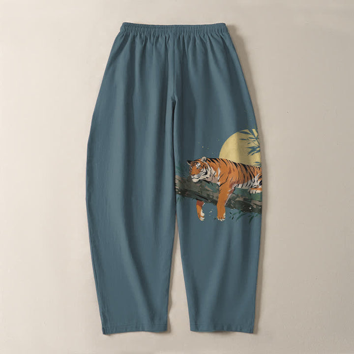 Buddha Stones Herrenhose aus reiner Baumwolle mit Tiger-Mond-Muster, Kordelzug, schmal zulaufendem Bein und Taschen - image 3