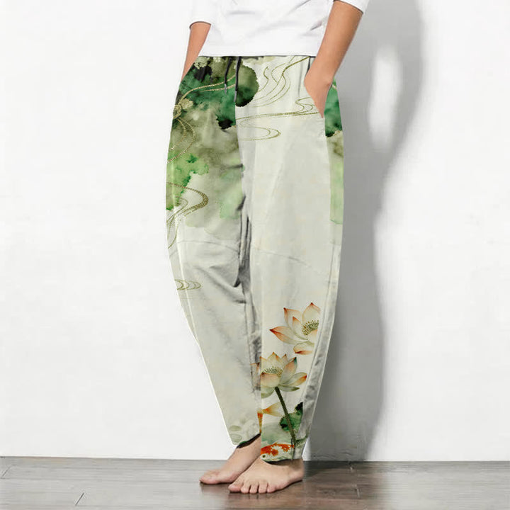 Buddha Stones Herrenhose aus reiner Baumwolle mit Lotus-Koi-Tintenwaschmuster, Kordelzug und Taschen - image 1