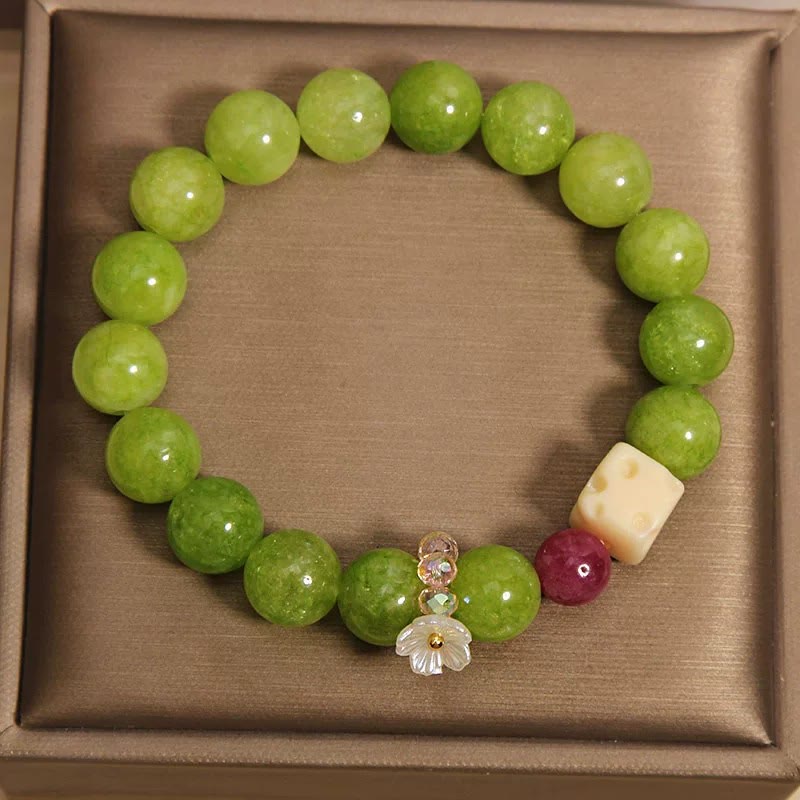 Buddha Stones Heilendes Perlenarmband mit Peridot-Blumenanhänger - image 2