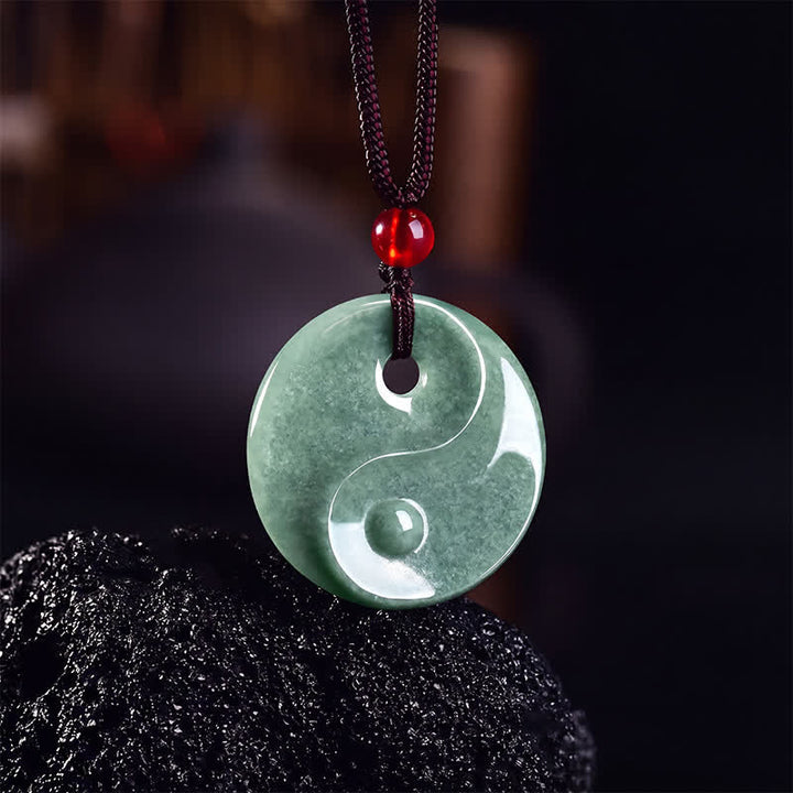 Buddha Stones Halskette aus geflochtenem Band mit Yin-Yang-Symbol aus grünem Jade - image 2