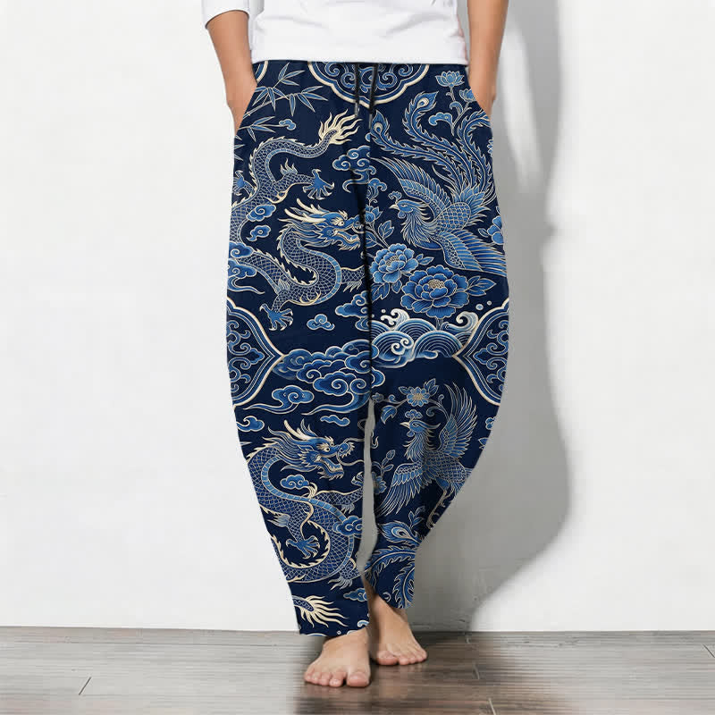 Buddha Stones Herrenhose aus reiner Baumwolle mit azurblauem Drachen- und Wolkenmuster, Kordelzug, schmal zulaufendem Schnitt und Taschen - Marine - US/UK/AU50, EU60 (5XL) - image 0