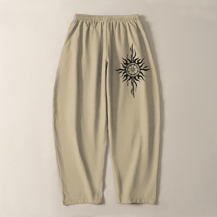 Buddha Stones Herrenhose aus reiner Baumwolle mit Tribal-Sonnenmuster, Kordelzug, schmal zulaufendem Schnitt und Taschen - image 3