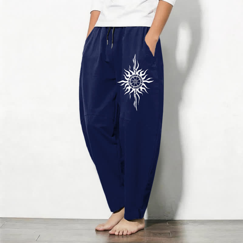 Buddha Stones Herrenhose aus reiner Baumwolle mit Tribal-Sonnenmuster, Kordelzug, schmal zulaufendem Schnitt und Taschen - image 8