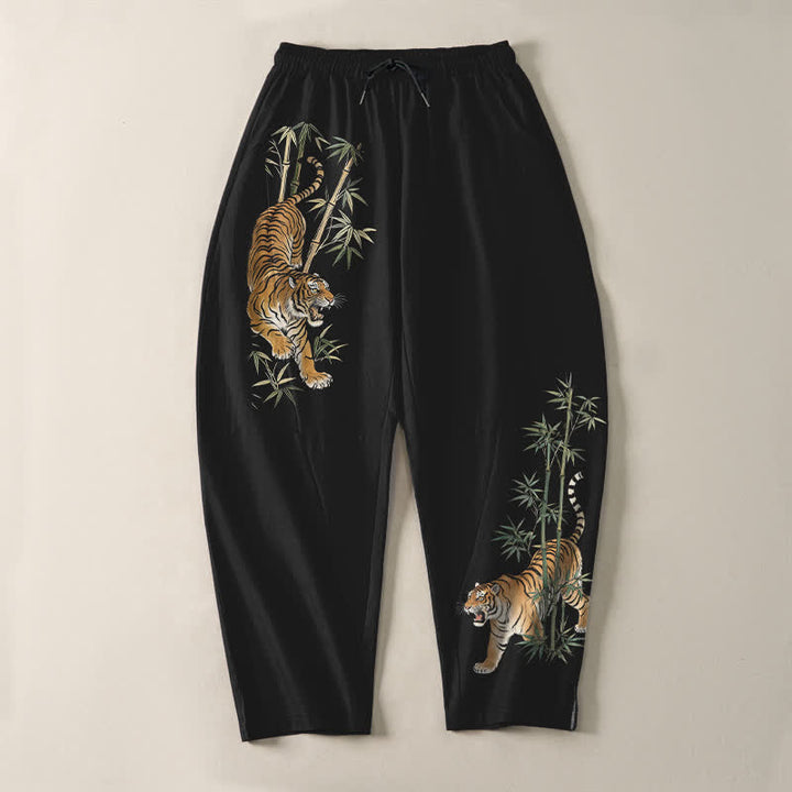 Buddha Stones Herrenhose aus reiner Baumwolle mit Tiger- und Bambusmuster, Kordelzug, schmal zulaufendem Schnitt und Taschen - image 2