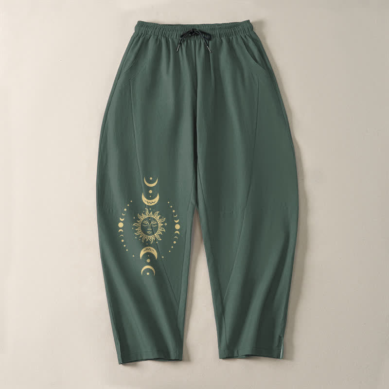 Buddha Stones Herrenhose aus reiner Baumwolle mit himmlischem Sonne- und Mondmuster, Kordelzug, schmal zulaufendem Bein und Taschen - image 2