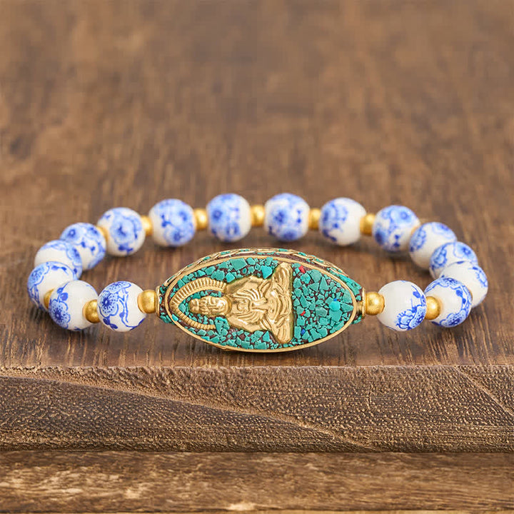 Buddha Stones Armband mit Buddha-Motiv aus weißem Porzellan, blauen floralen Perlen und runden Perlen - Weißes Porzellan (Reinheit ♥ Eleganz) - image 0