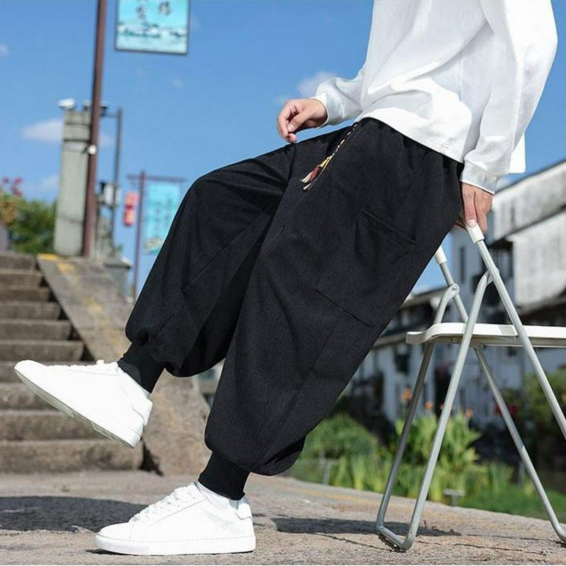 Buddha Stones Lässige Herrenhose mit aufgesetzter Tasche, Kordelzug, aufgesetzter Tasche, Knöchellänge, schmal zulaufend, für Herbst und Winter - Schwarz - US/UK/AU46, EU56 (5XL) - image 12