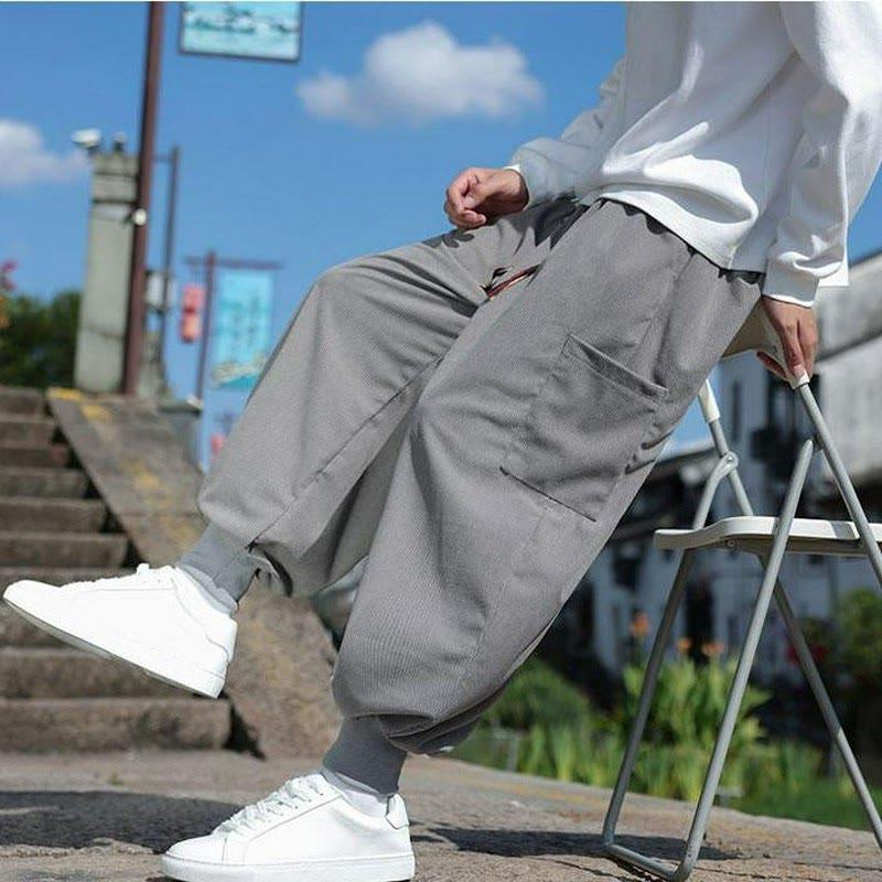 Buddha Stones Lässige Herrenhose mit aufgesetzter Tasche, Kordelzug, aufgesetzter Tasche, Knöchellänge, schmal zulaufend, für Herbst und Winter - Hellgrau - US/UK/AU46, EU56 (5XL) - image 18
