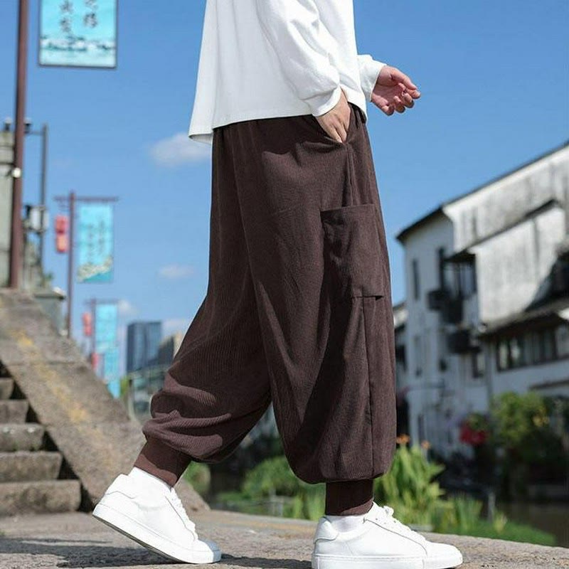Buddha Stones Lässige Herrenhose mit aufgesetzter Tasche, Kordelzug, aufgesetzter Tasche, Knöchellänge, schmal zulaufend, für Herbst und Winter - image 9