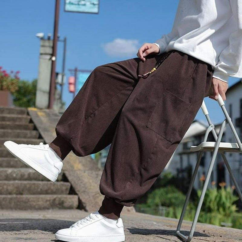 Buddha Stones Lässige Herrenhose mit aufgesetzter Tasche, Kordelzug, aufgesetzter Tasche, Knöchellänge, schmal zulaufend, für Herbst und Winter - Sienna - US/UK/AU46, EU56 (5XL) - image 6