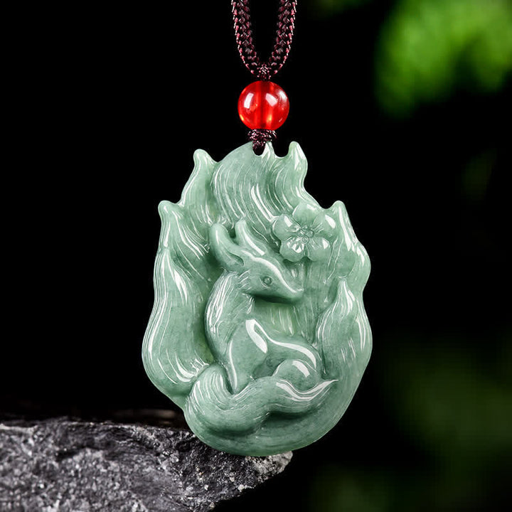 Buddha Stones Jade-Anhänger mit neunschwänzigem Fuchs-Relief als Glückssymbol - Neunschwänziger Fuchs (Liebe ♥ Glück) - image 0