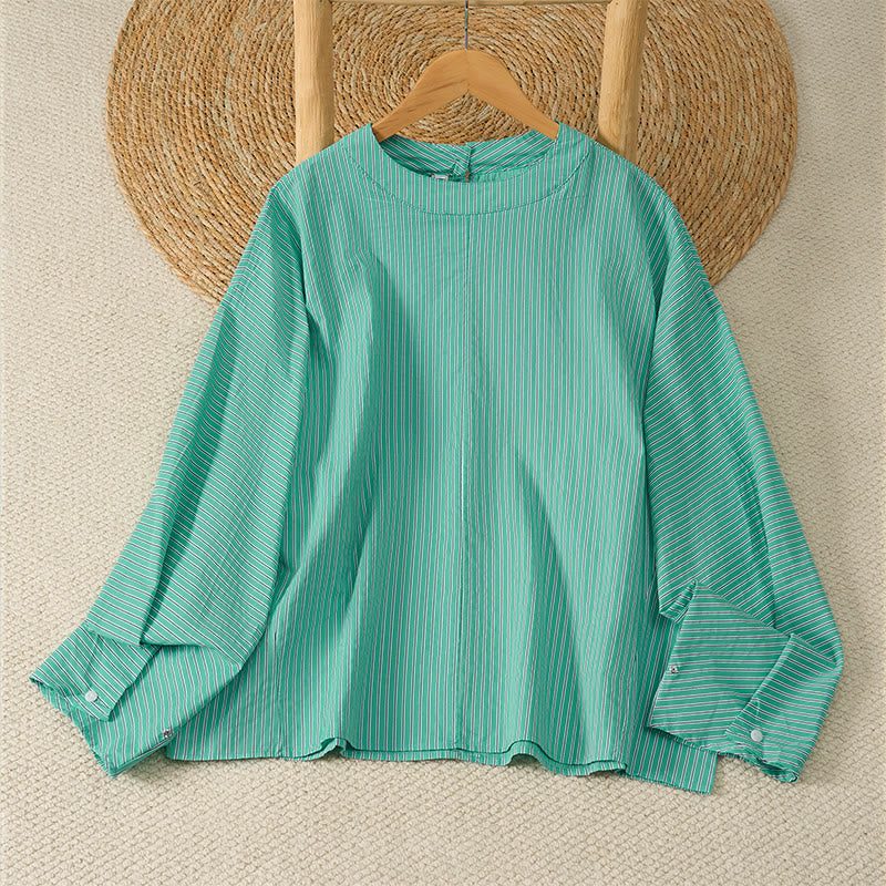 Buddha Stones Lässiges, minimalistisches Damen-Langarmshirt mit grünen Streifen und Rundhalsausschnitt für den Frühling - Mittelaquamarin - US14, UK/AU18, EU46 (2XL) - image 0