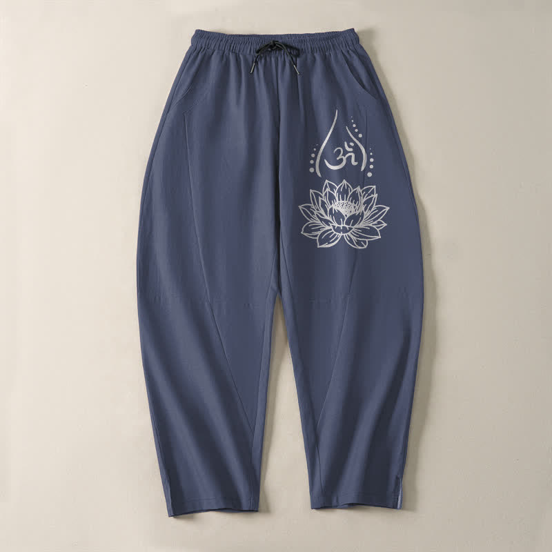 Buddha Stones Herrenhose aus reiner Baumwolle mit Kordelzug, schmal zulaufendem Schnitt und Taschen, verziert mit dem heiligen Lotus-Om-Muster und Kordelzug - image 2