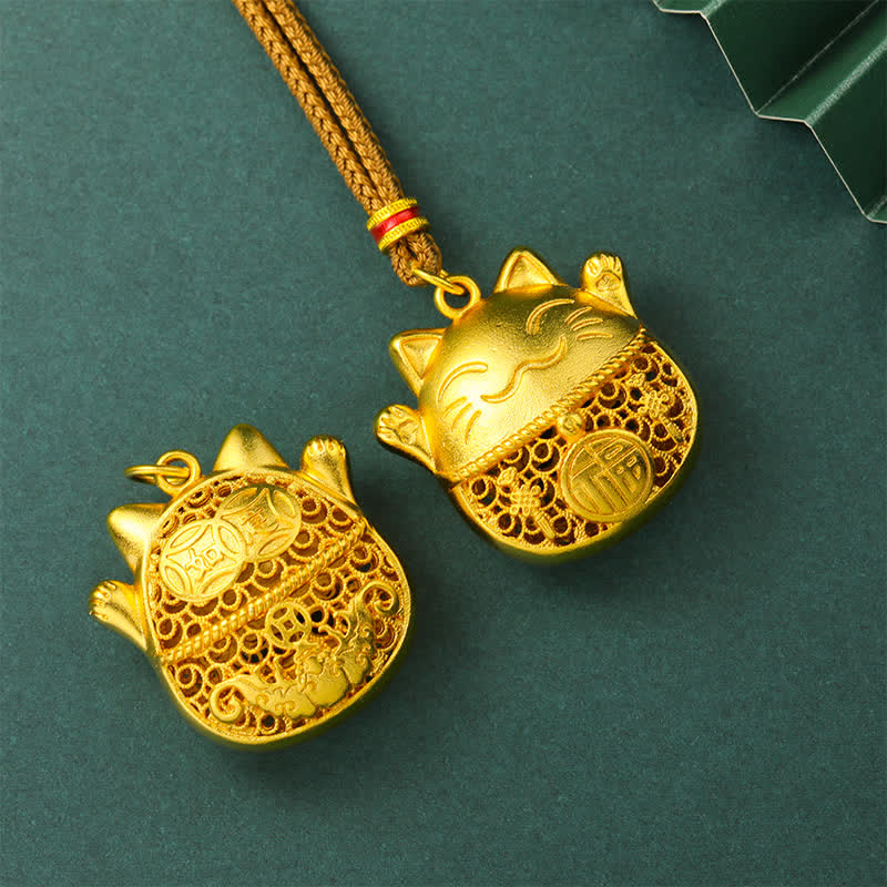 Buddha Stones Halskette aus vergoldetem Messing mit Fu-Figur, Glückskatze und Segenssymbol, geflochtenem Seil - image 3
