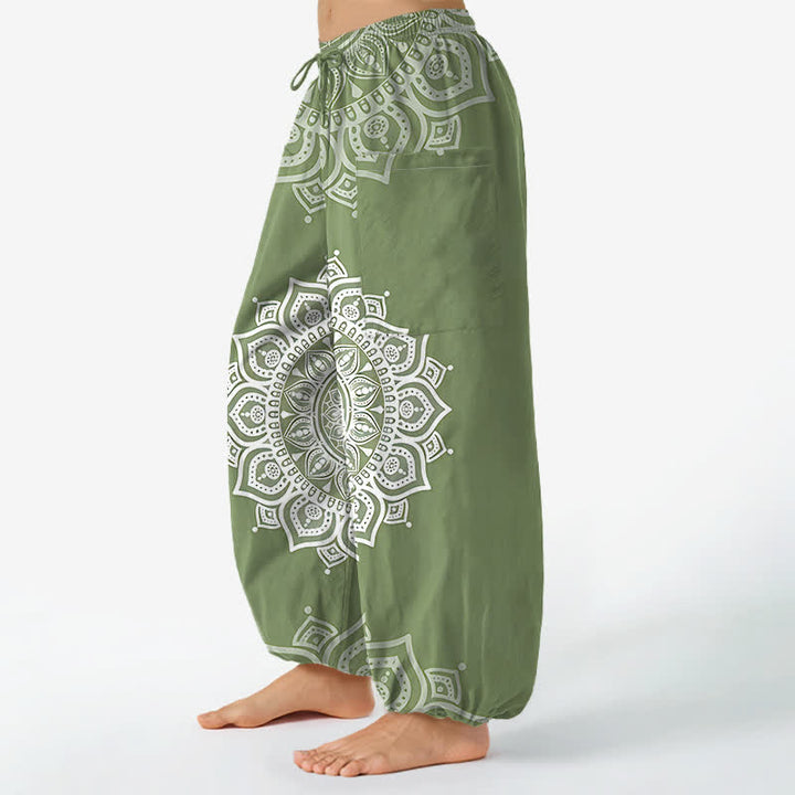 Buddha Stones Baumwoll-Haremshose für Damen mit weißem Boho-Mandala-Muster, elastischem Bund und Seitentaschen - image 8