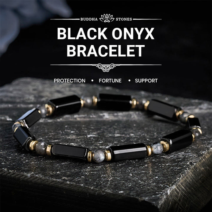 Buddha Stones Armband aus schwarzem Onyx mit Kupferakzentperlen - Schwarzer Onyx (Handgelenkumfang: 16–17 cm) - image 0