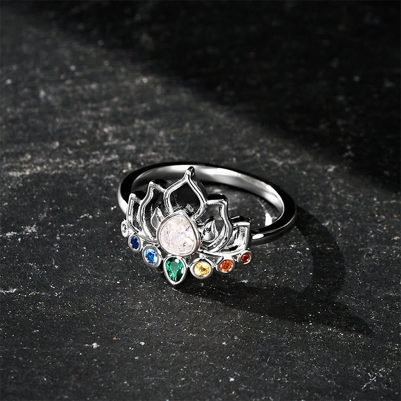 Buddha Stones Heilring aus Kupfer mit Lotusblütenmotiv und mehrfarbigem Zirkonia - 19,8 mm-US10 - image 0