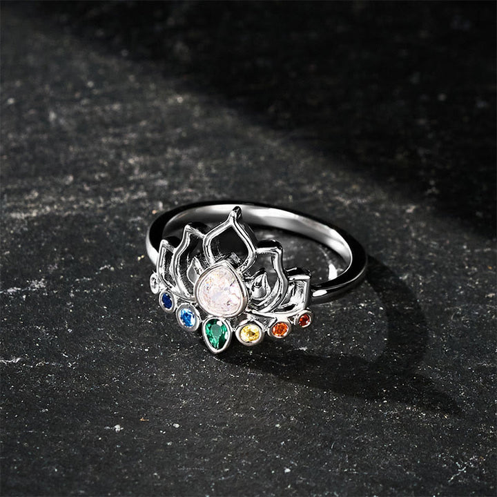 Buddha Stones Heilring aus Kupfer mit Lotusblütenmotiv und mehrfarbigem Zirkonia - 19,8 mm-US10 - image 0