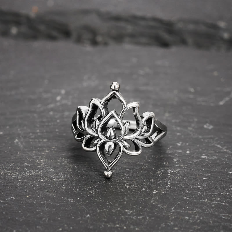 Buddha Stones Vintage-Ring mit Lotus-Motiv in Silberoptik - 20,6 mm-US11 - image 0