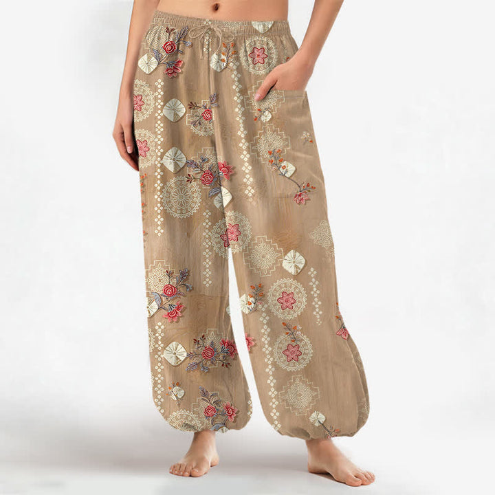 Buddha Stones Baumwoll-Haremshose für Damen mit Vintage-Blumen- und geometrischem Muster, elastischem Bund und Seitentaschen - BurlyWood - US16, UK/AU20, EU48 (3XL) - image 0