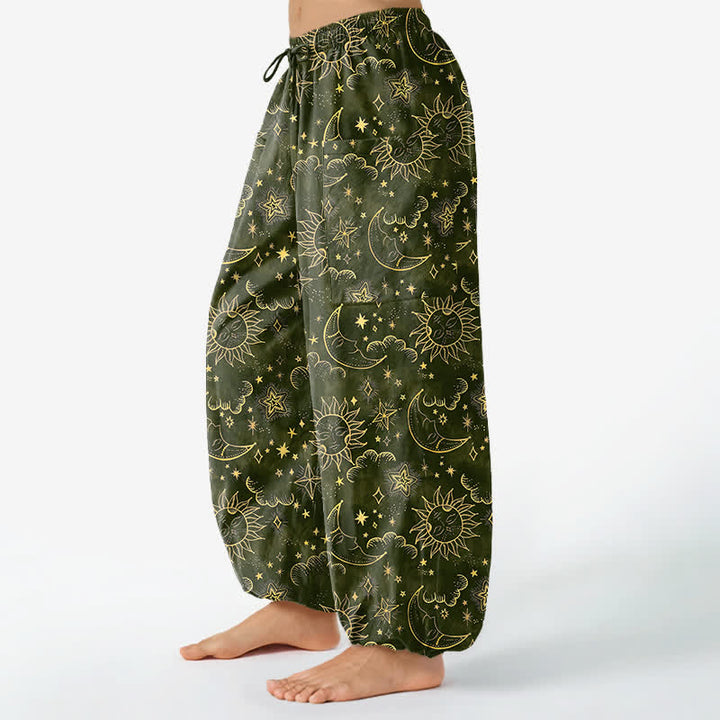 Buddha Stones Baumwoll-Haremshose für Damen mit himmlischem Sonnen-, Mond- und Sternenmuster, elastischem Bund und Seitentaschen - Dunkelolivgrün - US16, UK/AU20, EU48 (3XL) - image 10