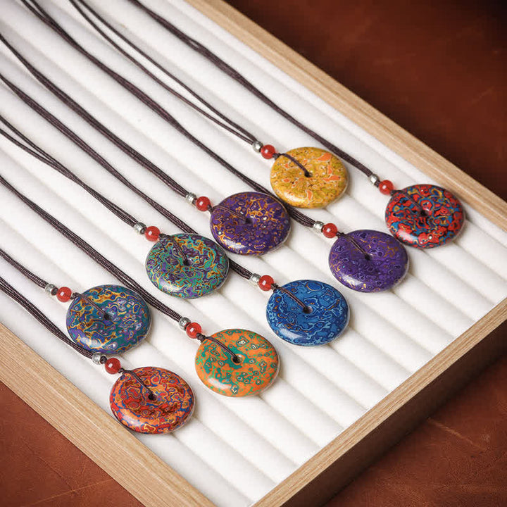 Buddha Stones Halskette mit Friedensschnalle und geflochtenem Kordelanhänger - image 0