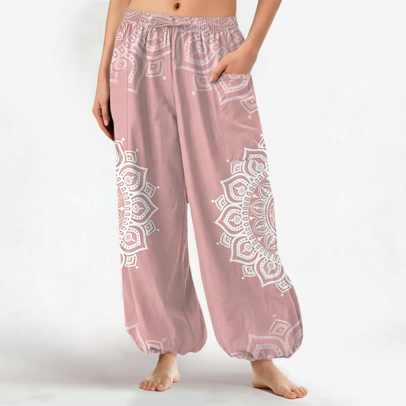 Buddha Stones Baumwoll-Haremshose für Damen mit weißem Boho-Mandala-Muster, elastischem Bund und Seitentaschen - Hellrosa - US16, UK/AU20, EU48 (3XL) - image 0