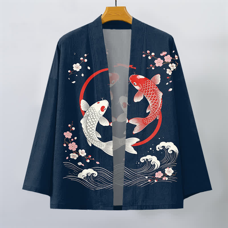 Buddha Stones Baumwollkimono für Herren mit zwei Koi-Karpfen, Sakura-Wellenmuster und offener Vorderseite - image 1