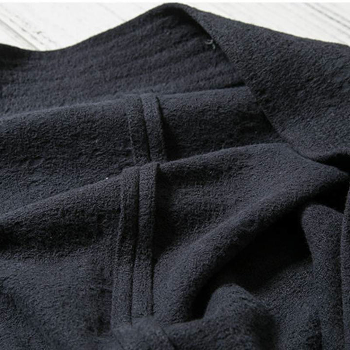 Buddha Stones Minimalistischer Kimono für Herren aus einfarbiger Baumwolle mit Kordelzug, V-Ausschnitt und Schnürung für Herbst und Winter – ideal für Herbst und Winter. - image 3