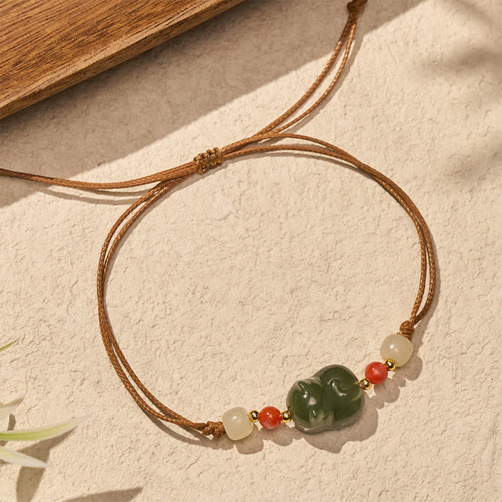 Buddha Stones Handgewebtes Armband aus natürlichem Hetian-Jade mit Katzenmotiv – ein Symbol des Überflusses - Jade (Glück ♥ Harmonie) - image 0