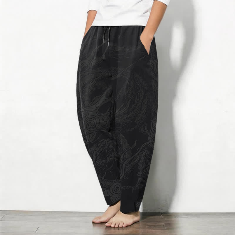 Buddha Stones Herrenhose aus reiner Baumwolle mit mystischem Drachenwellenmuster, Kordelzug, schmal zulaufendem Bein und Taschen - image 1
